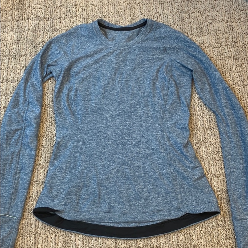Women’s Lululemon Shirt